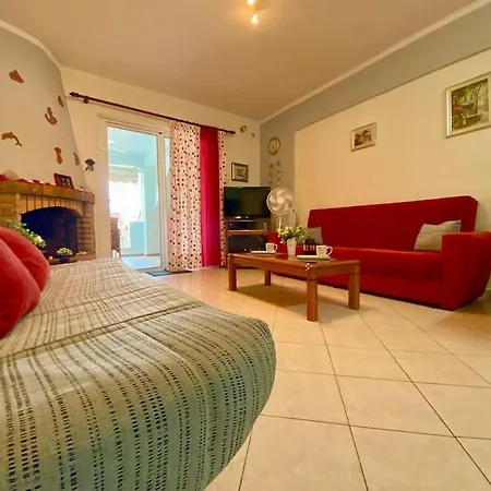 Apartament Deval • •