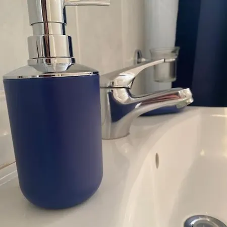 Apartman Deval • • *